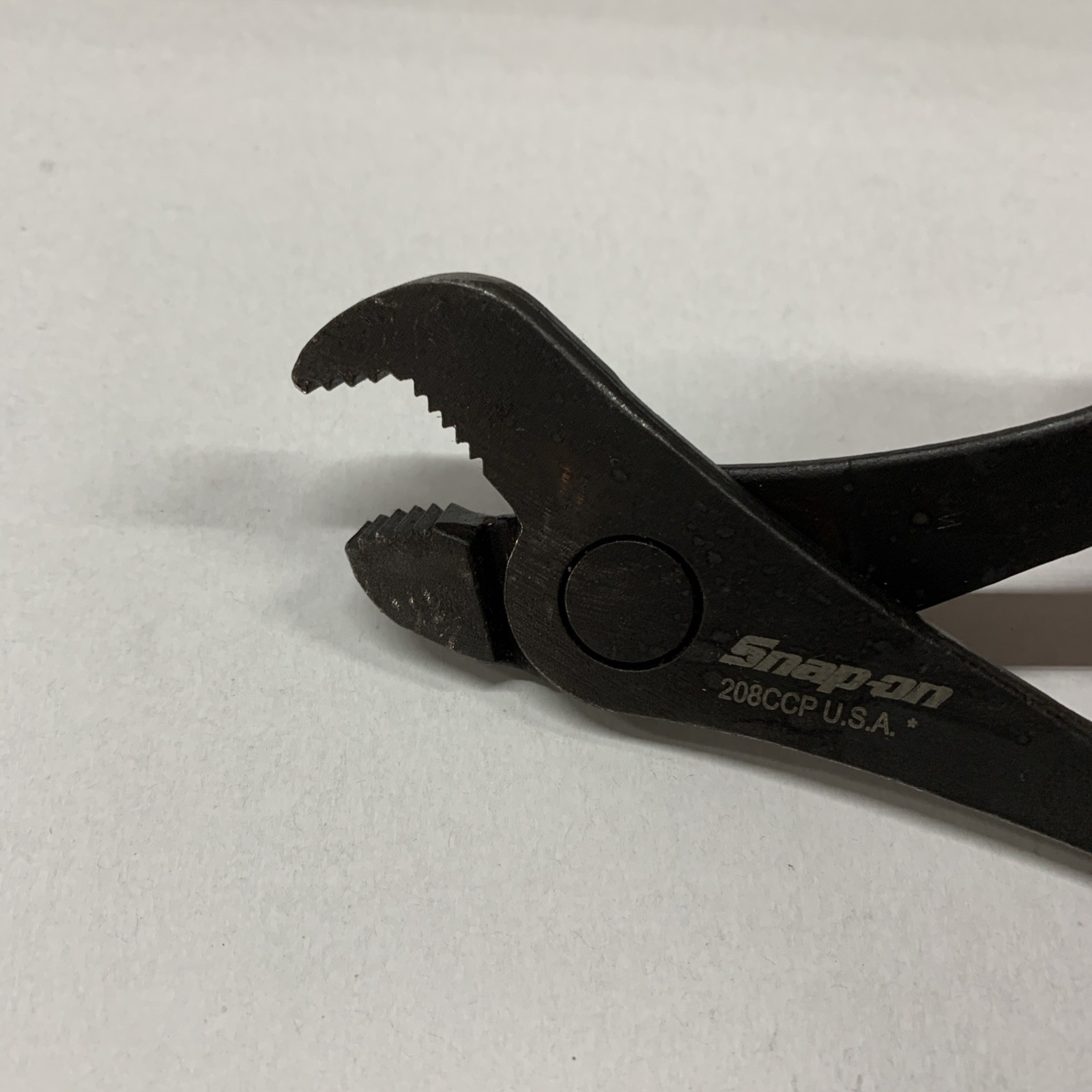 Snap On Tools USA 208CCP RED Soft Grip Angle Nose Battery Terminal Pliers NEW