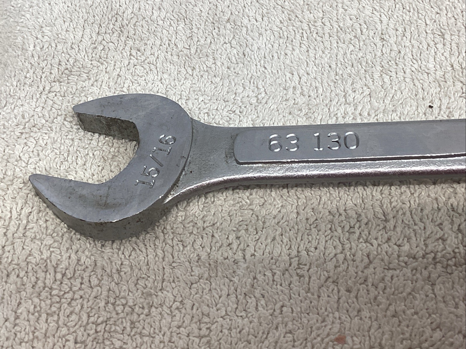 EASCO TOOLS 63 130, 15/16″ SAE, 12-POINT, OPEN/BOX END COMBINATION WRENCH