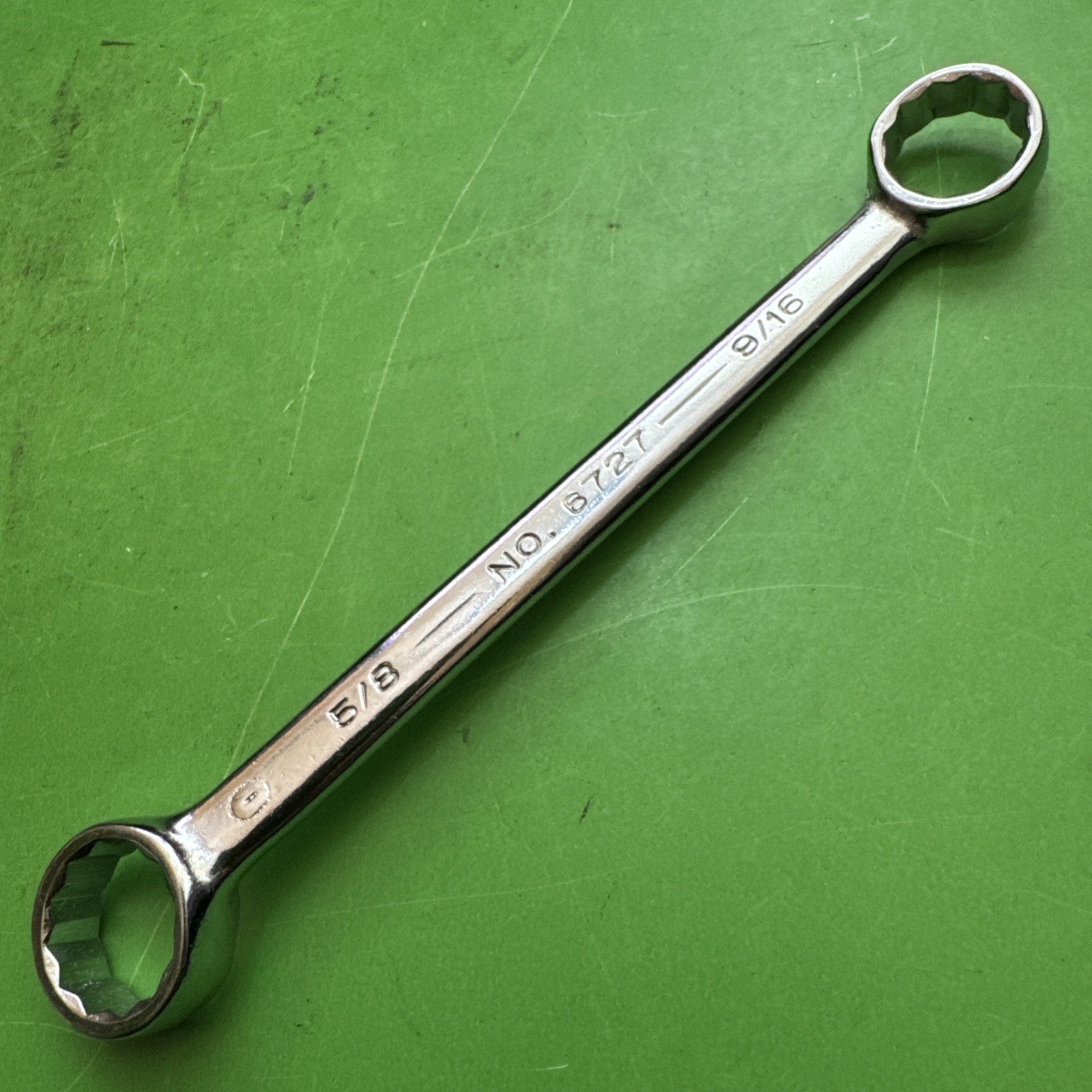 Armstong ARMALOY 12 Point 5/8″ x 9/16″ Full Polish Double Box End Wrench 6727