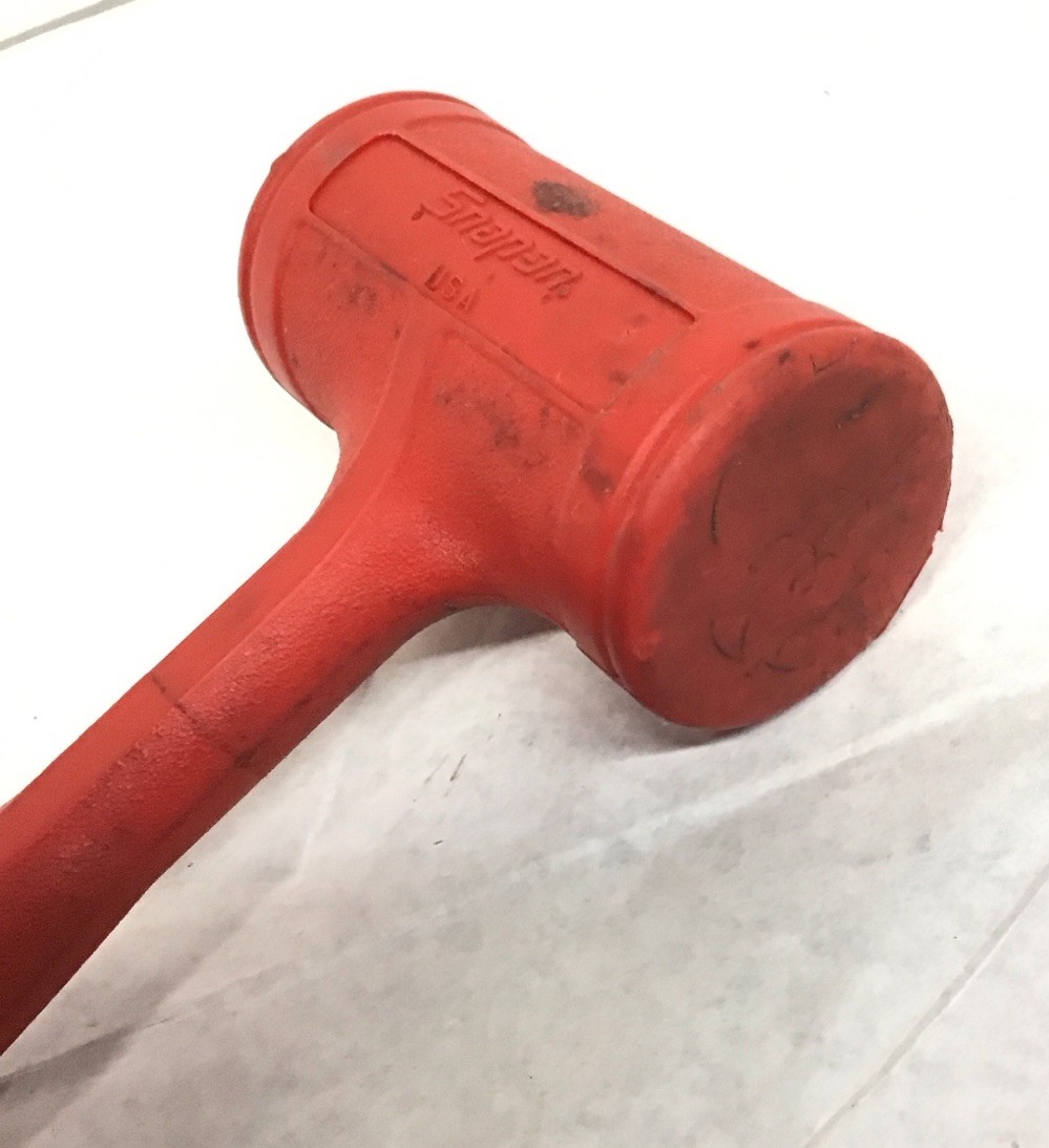 Snap-On 48 oz Red Soft Grip Dead Blow Hammer HBFE48 – Genuine – FREE DELIVERY