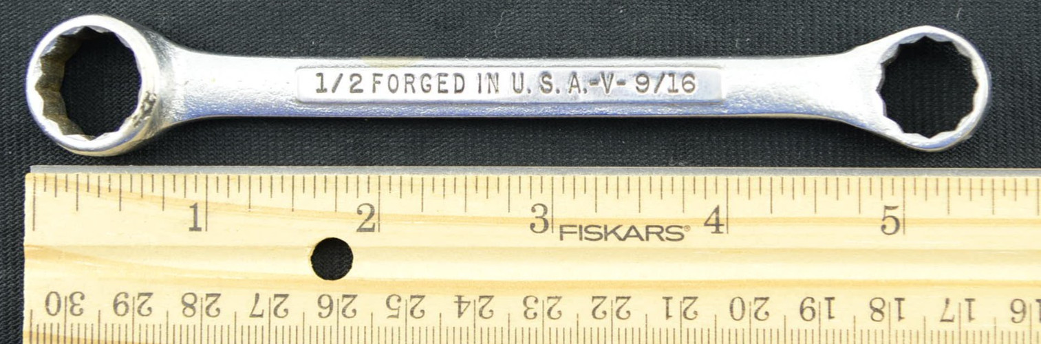 Craftsman -V- Series 5.5 Inch 12 Point 1/2″-9/16″ Offset Double Box End Wrench