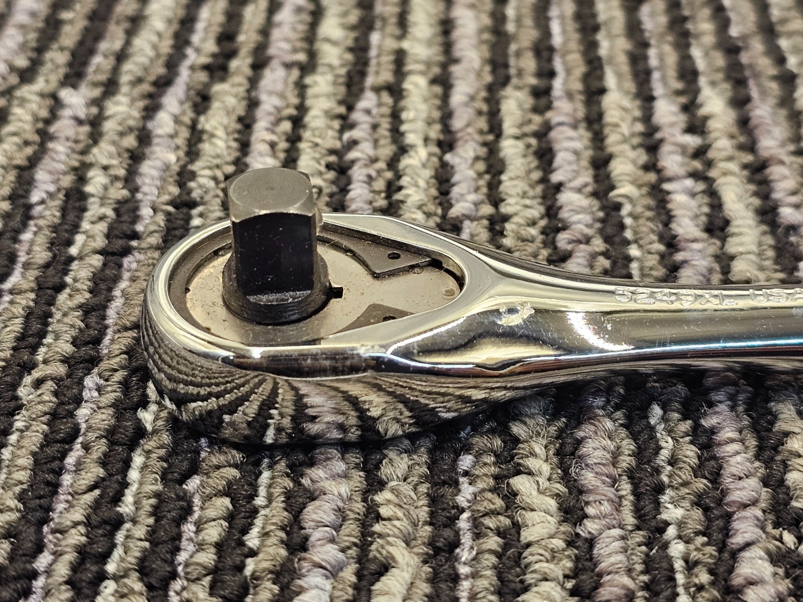 Proto 5249XL: 3/8″ Drive 8-1/2″ Long Quick Release Pear Head Standard Ratchet