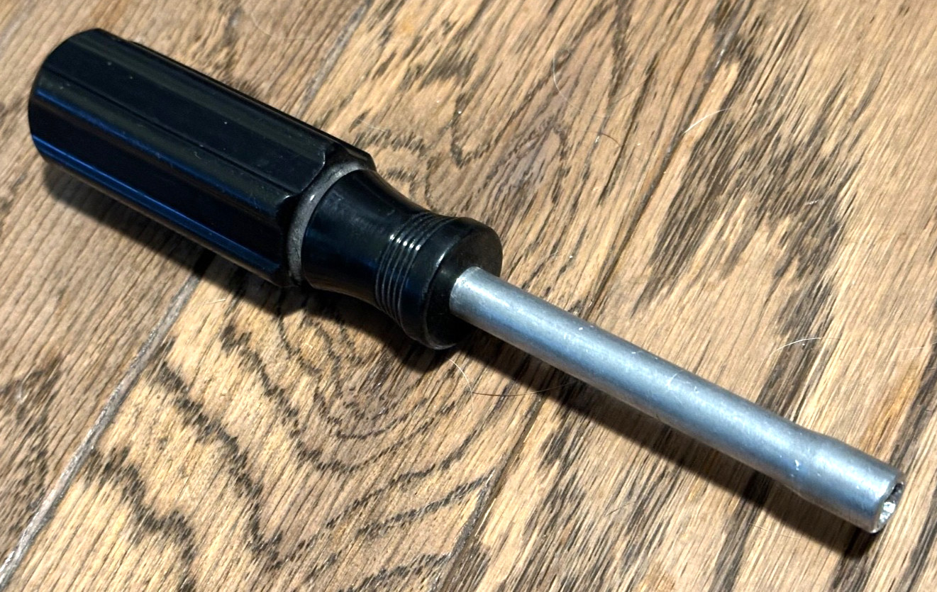 🇺🇸 Craftsman Tools MAGNETIC Tip 1/4” Hex Bit Driver Screwdriver 7″ Long USA