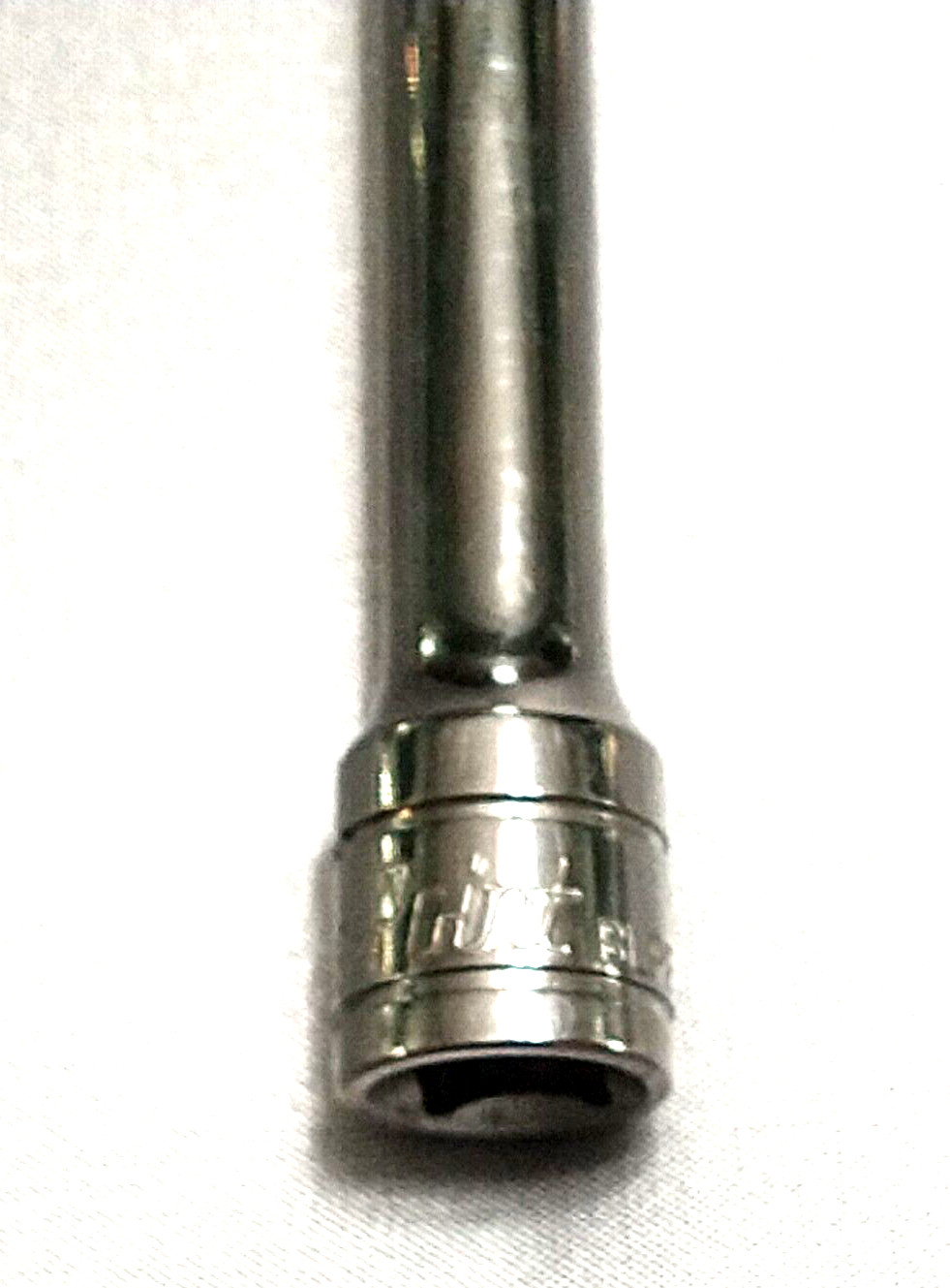 BLUE POINT BLPEXTK3810, 3/8″ Dr. 10″ EXTENSION, KNURLED *LOCKING FRICTION BALL*