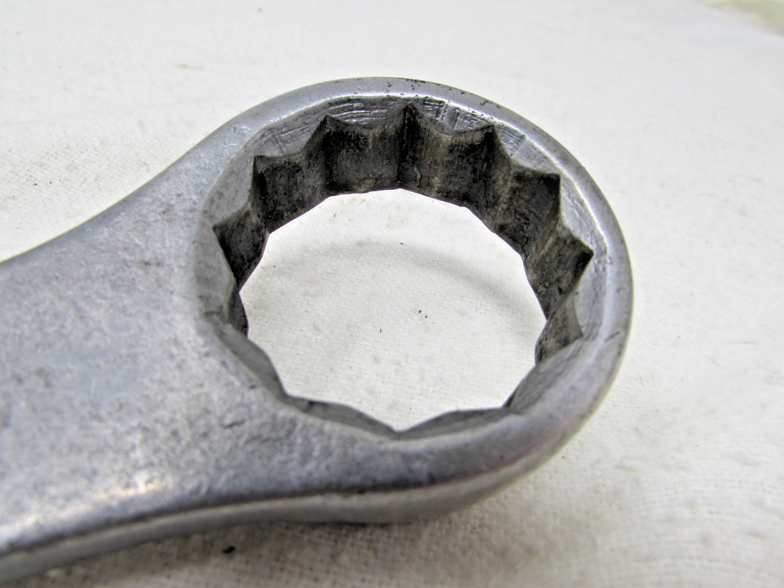 Vintage Plomb Plvmb 1 7/16 Inch Pebble Finish 1246 19-Inch-Long Combo Wrench
