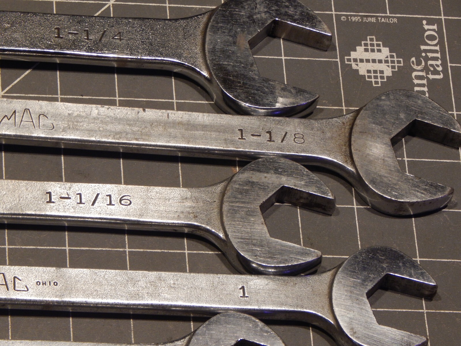 Mac 16Pc MINUS 3/8″ SAE Combination Flex Head Socket End Wrench Set 1/4″ 1 1/4″