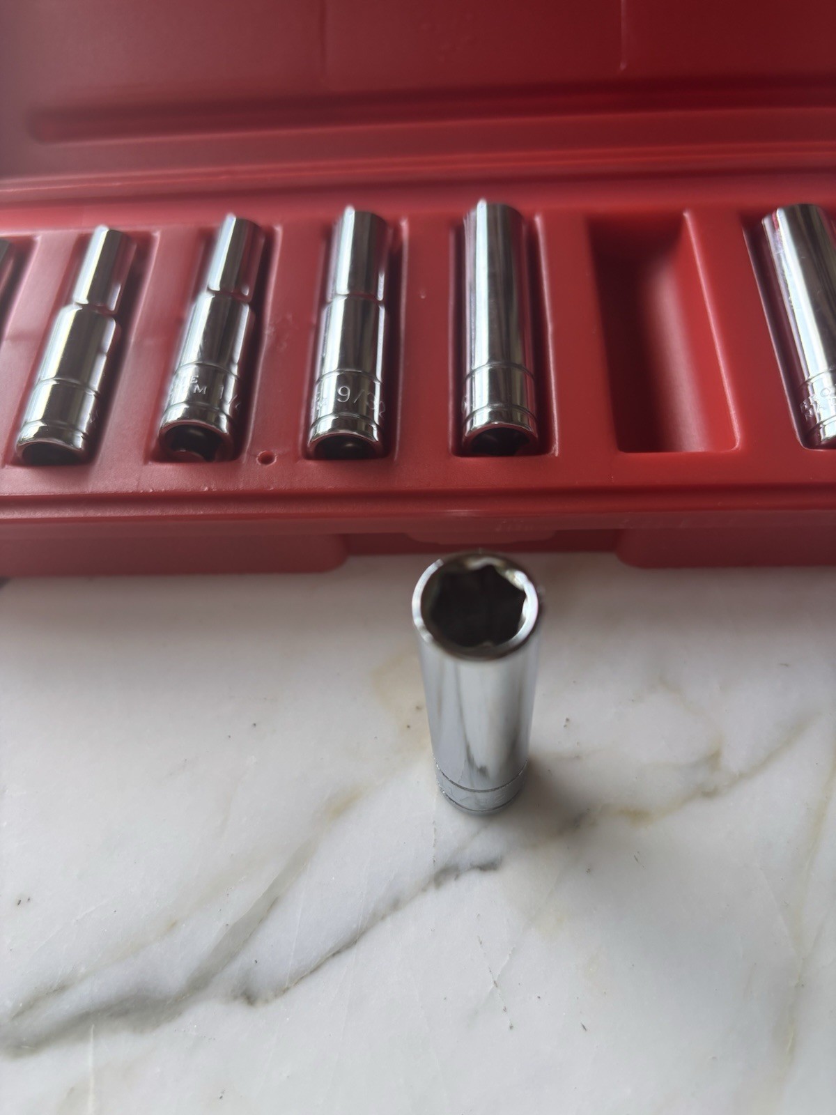 New 8 piece 1/4” drive SAE deep well socket set 3/16”to 7/16” with Hard Case