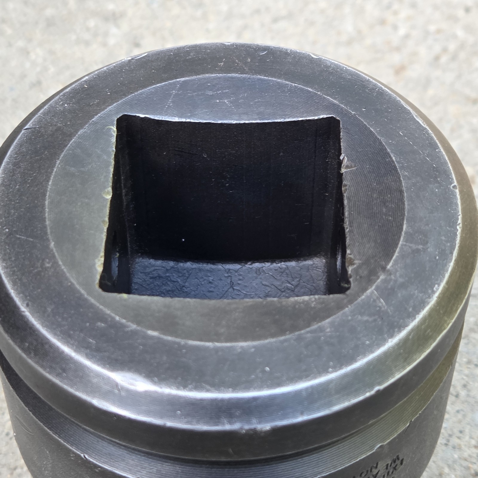 Proto J15007 15007 1-1/2″ Female x 1″ Male Impact Socket Adapter