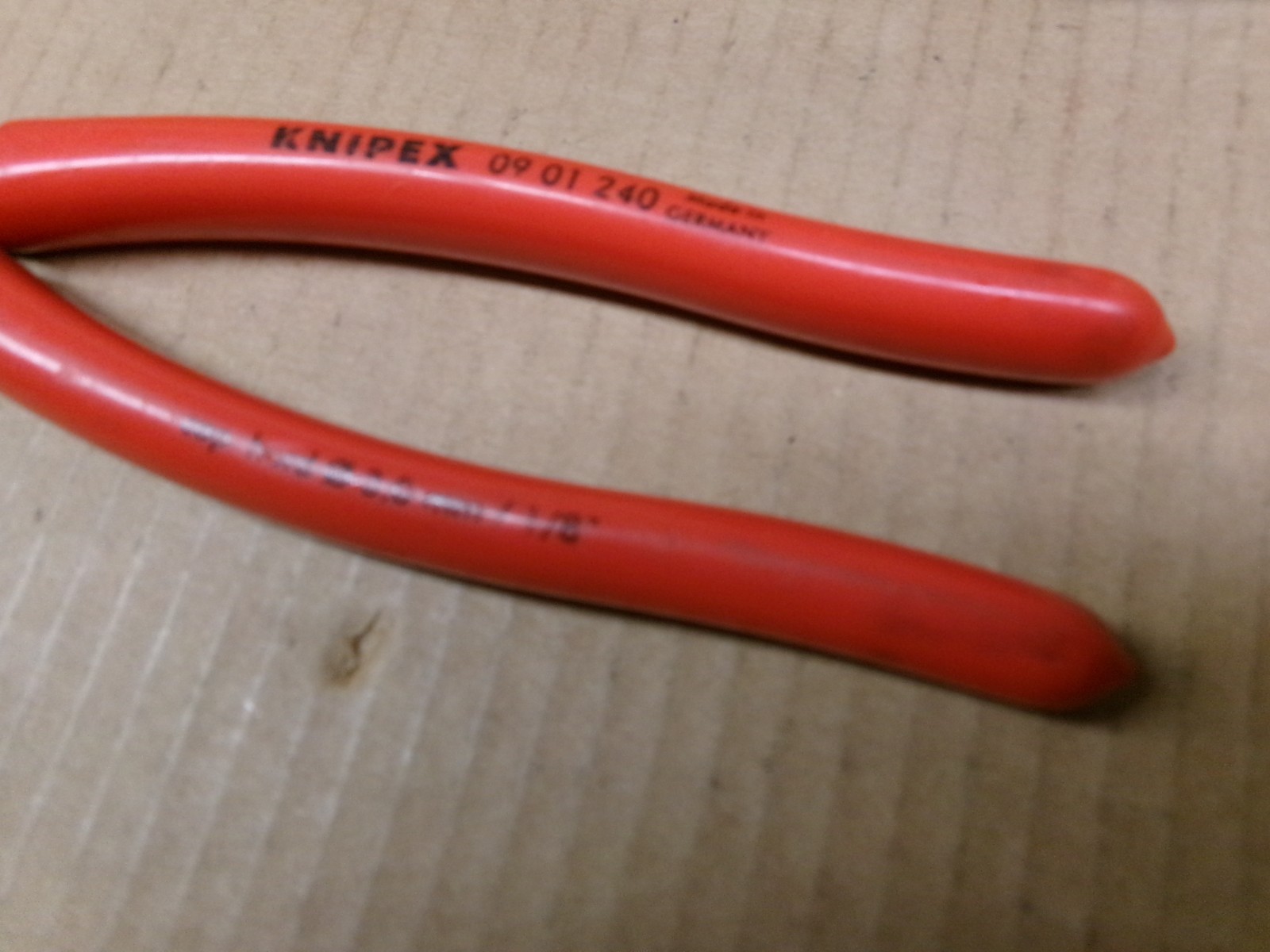 Knipex 9″ High Leverage Lineman Pliers No 0901240