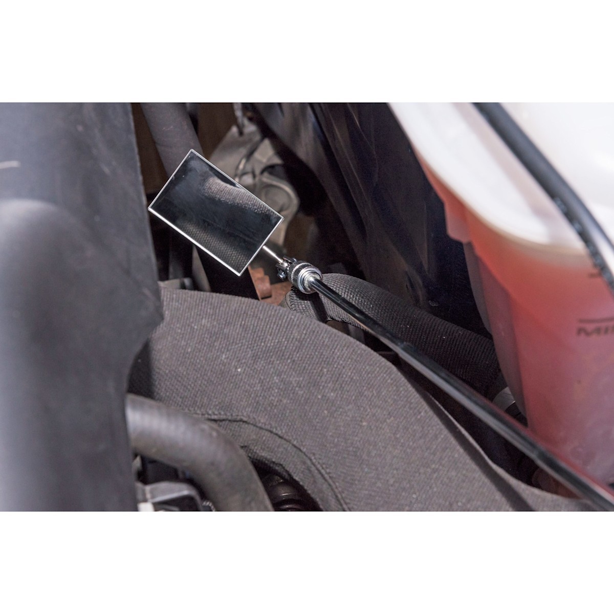 V5480 VIGOR Telescoping Mirror