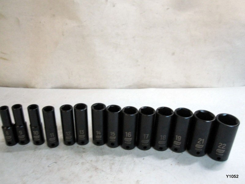 Gearwrench set of 14 sockets 6 point see description 22-8 missing 20