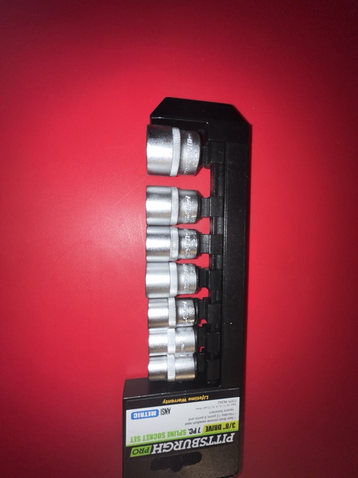 Pittsburgh Pro 3/8″ drive. 7pc spline socket Set 12 point 6 point & square faste
