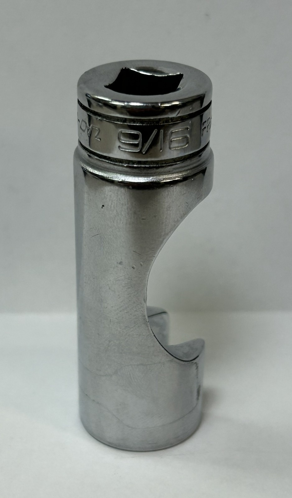 (MA6) Snap-on FRX181 3/8″ Drive 6-Point SAE 9/16″ Flank Drive Flare Nut Socket