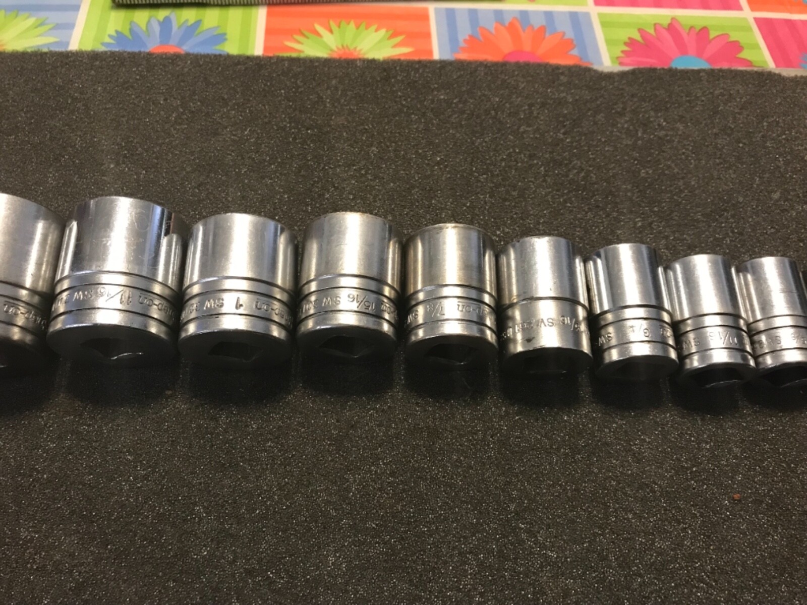 14 pc Snap On Tools 1/2″ Dr. 12 Pt. Socket Set 7/16” to 1-1/4” SW141 – SW401