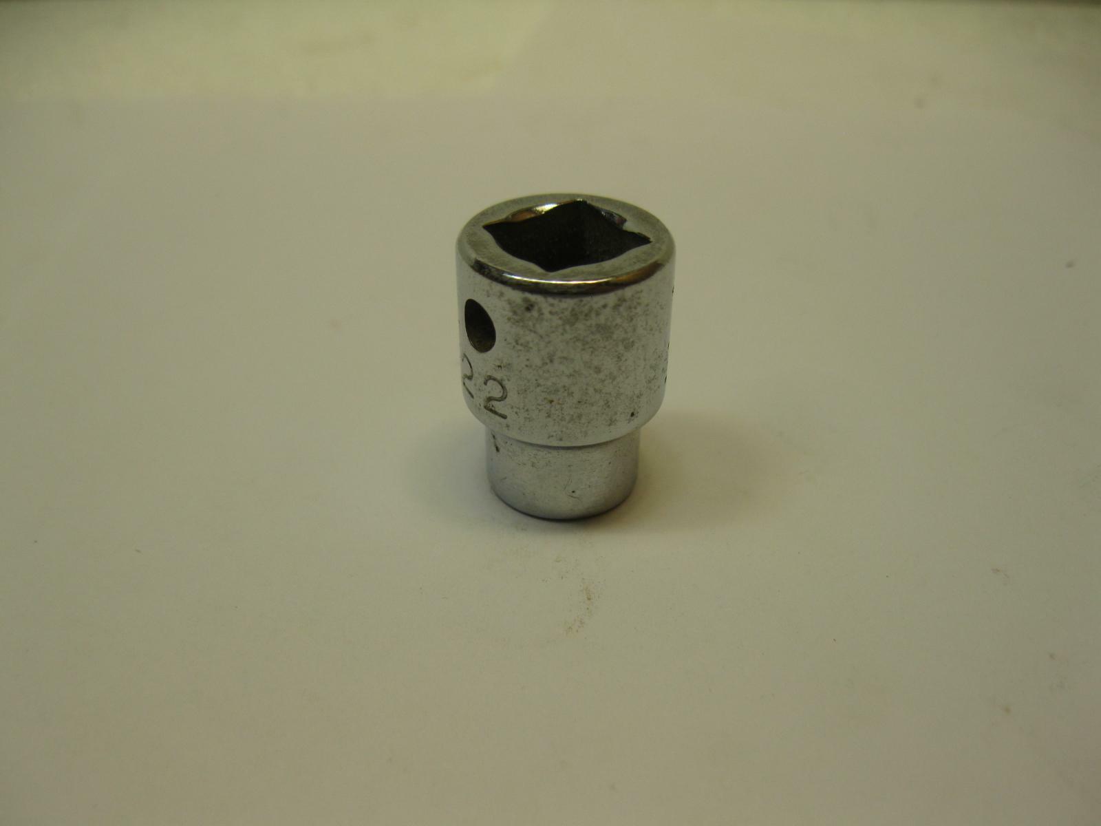 MAC tools 3/8in. drive 3/8″ SAE 12 point Socket X122 USA Nice!