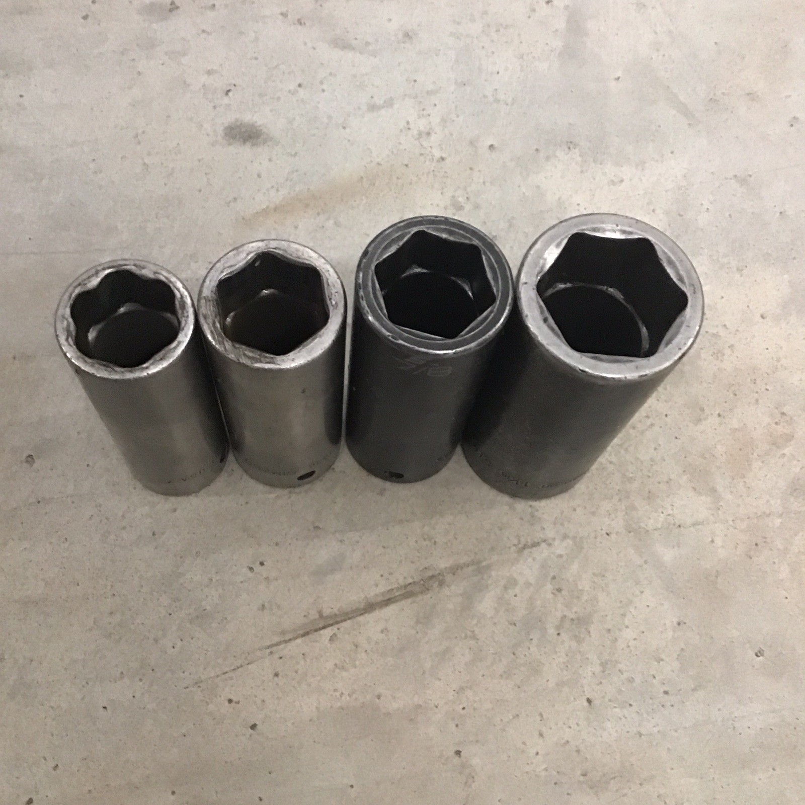 Snap-on SAE 4 pc. (3/4) (13/16) (7/8) (1-1/16) Deep Impact Socket Set 1/2 Drive