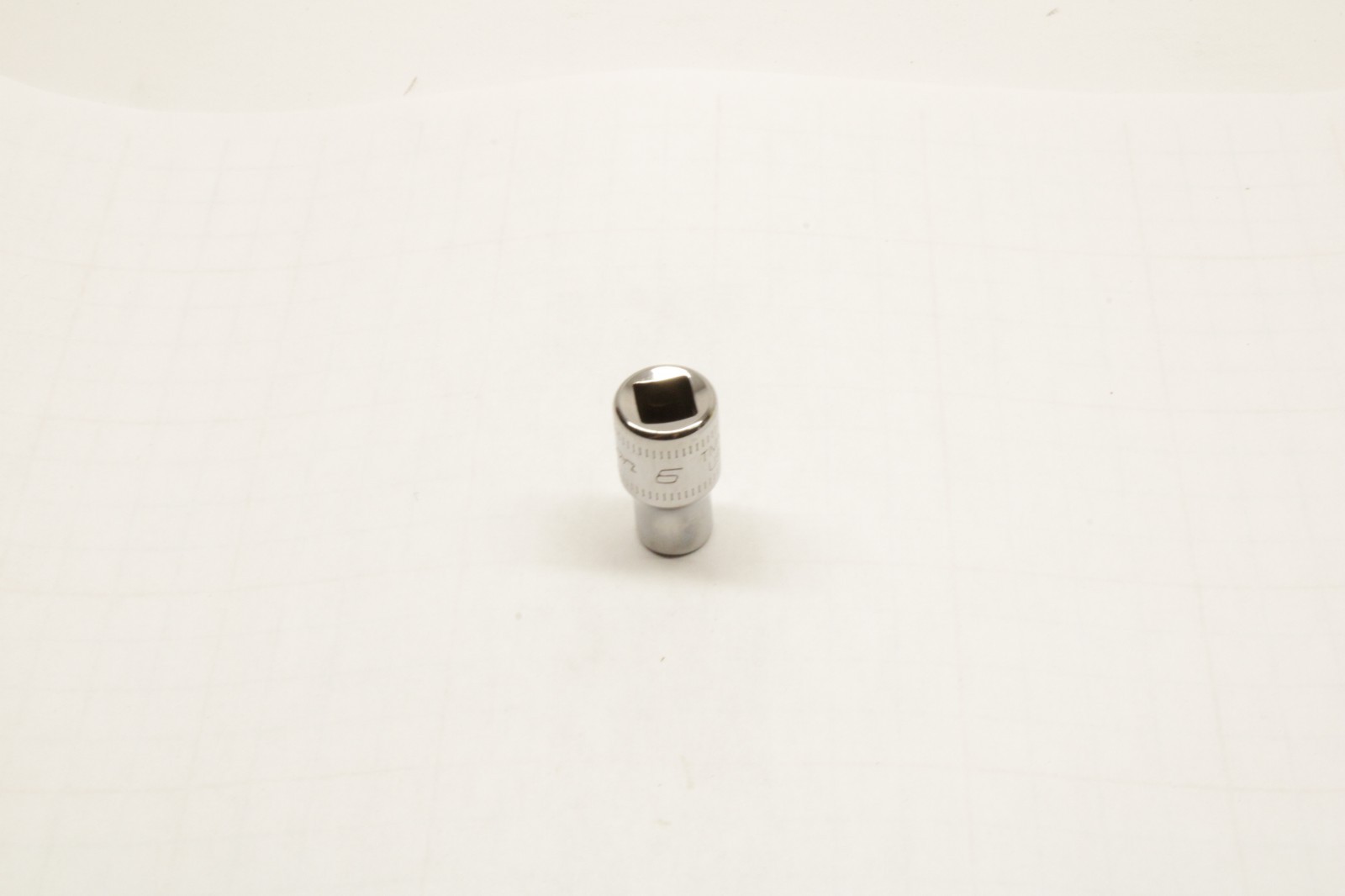 Snap-on Tools USA NEW 1/4″ Drive 6-POINT Metric 6mm Shallow Socket TMM6