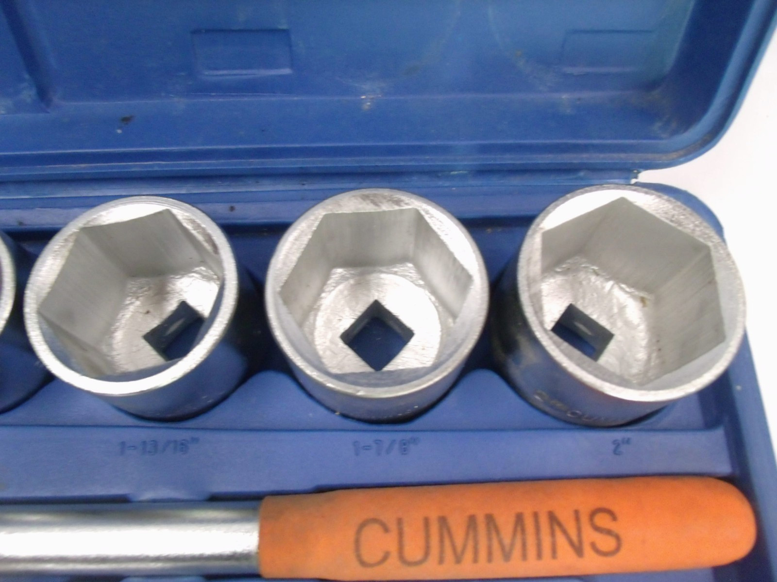 20 piece Cummins 1/2” Drive 6 Point Sae Socket Set w/ Ratchet, Bar & Extensions