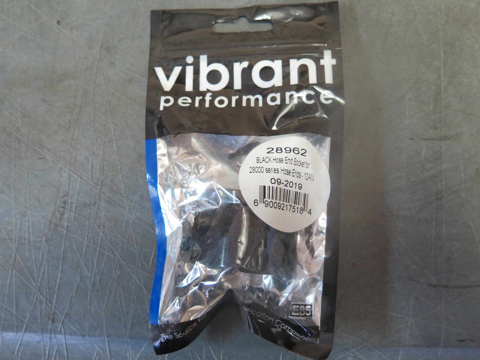 Vibrant Performance 28962 Black Hose End Socket 12AN (3D1-3-1)