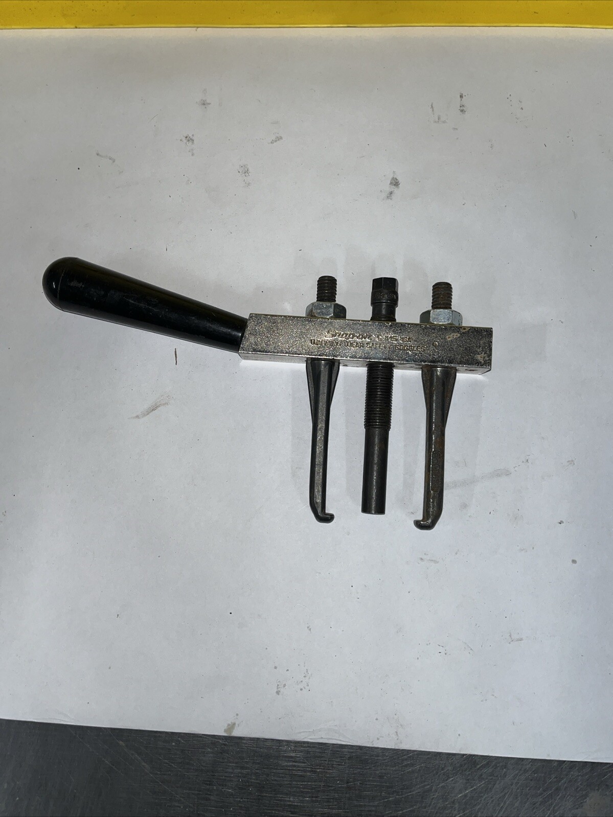 Snap On CJ145 Steering Wheel Puller