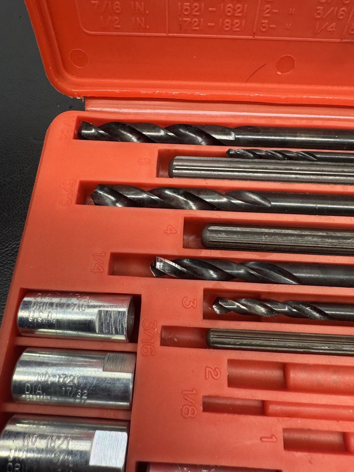 Blue Point Screw Extractor Set E-1020 Partial Set