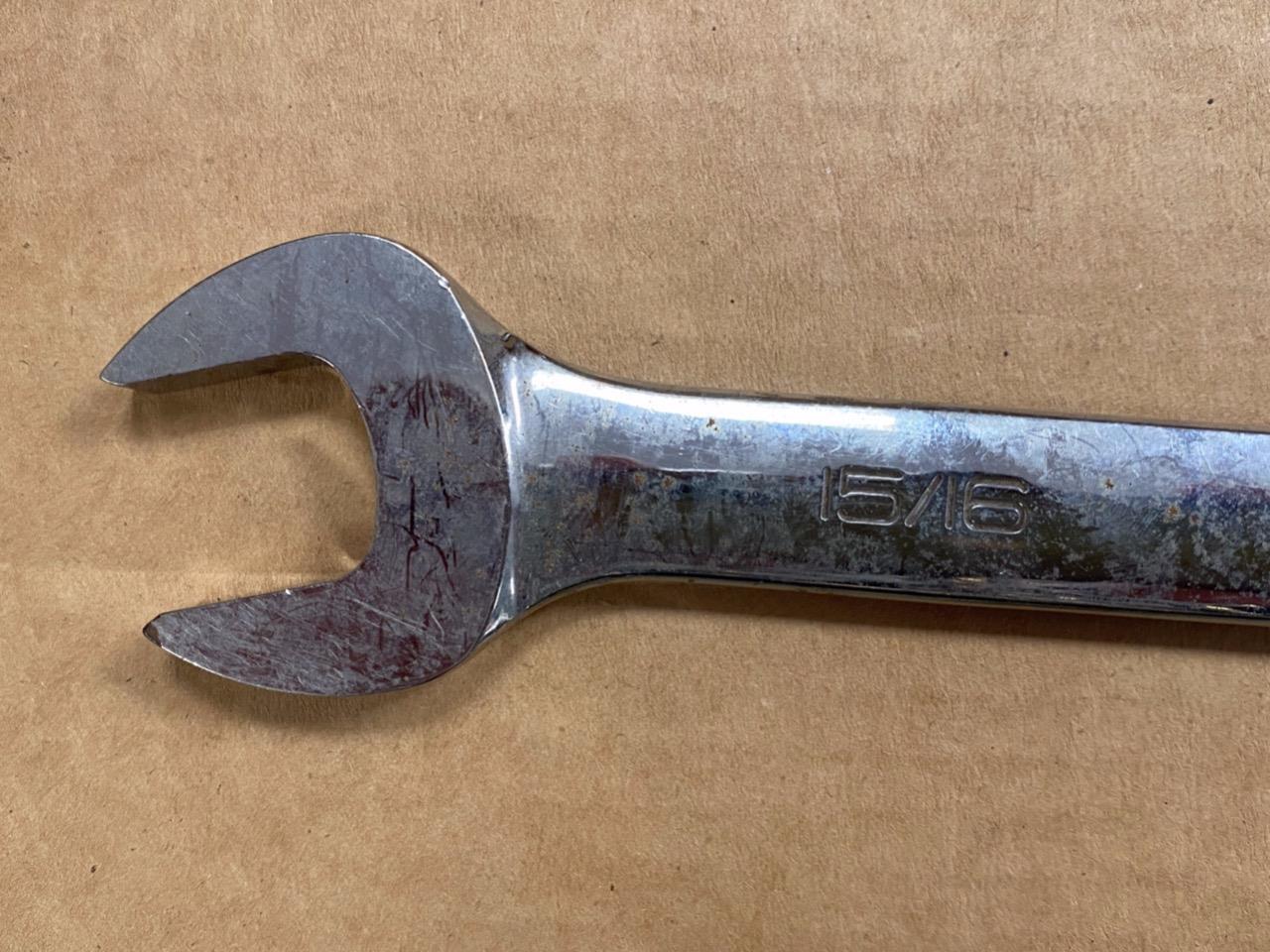 SNAP-ON OEX30B 15/16″ 12PT COMBINATION WRENCH- USED.