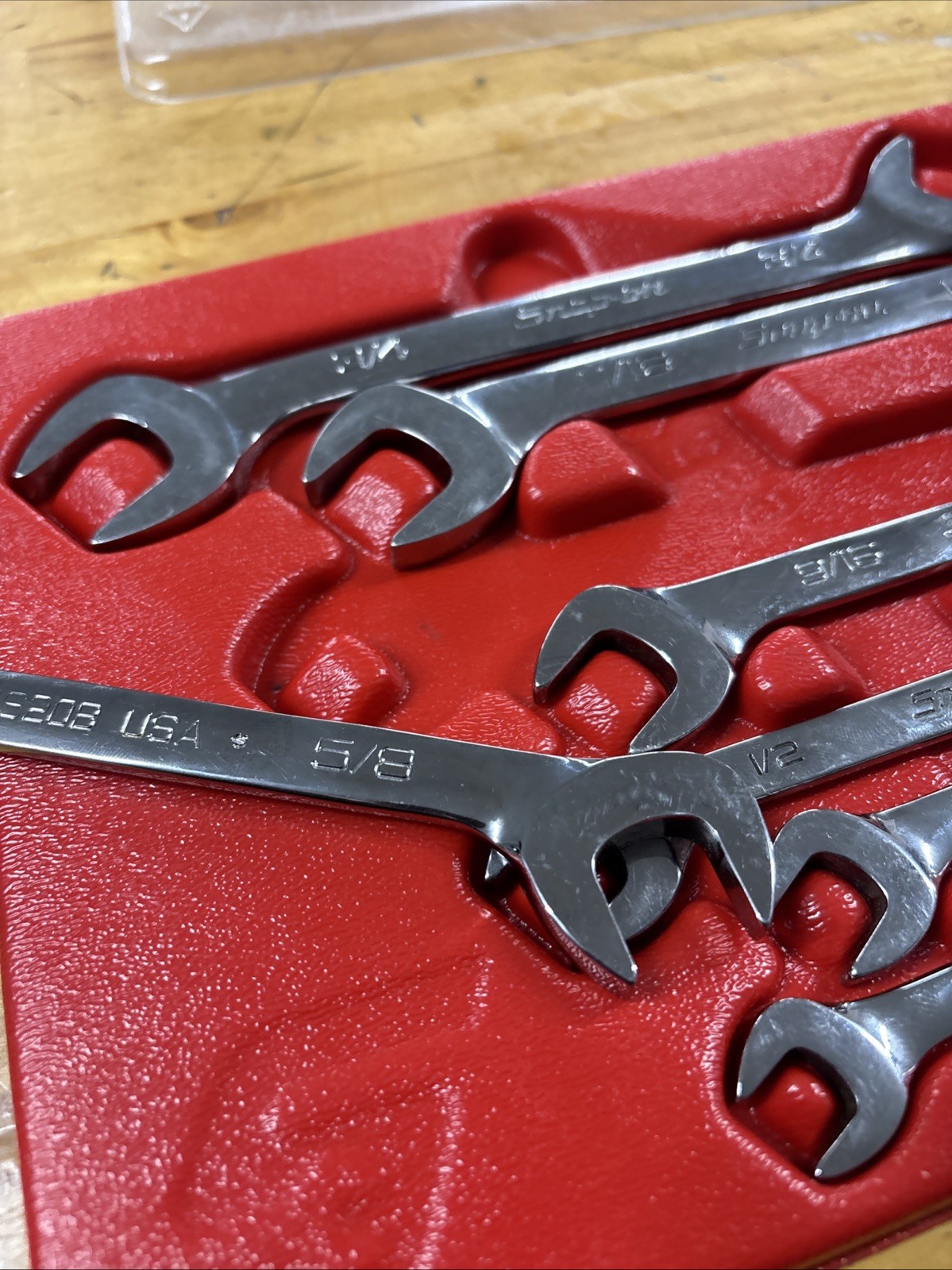 Snap On 7 Piece SAE Four-Way Angle Head Open-End Wrench Set VS807B