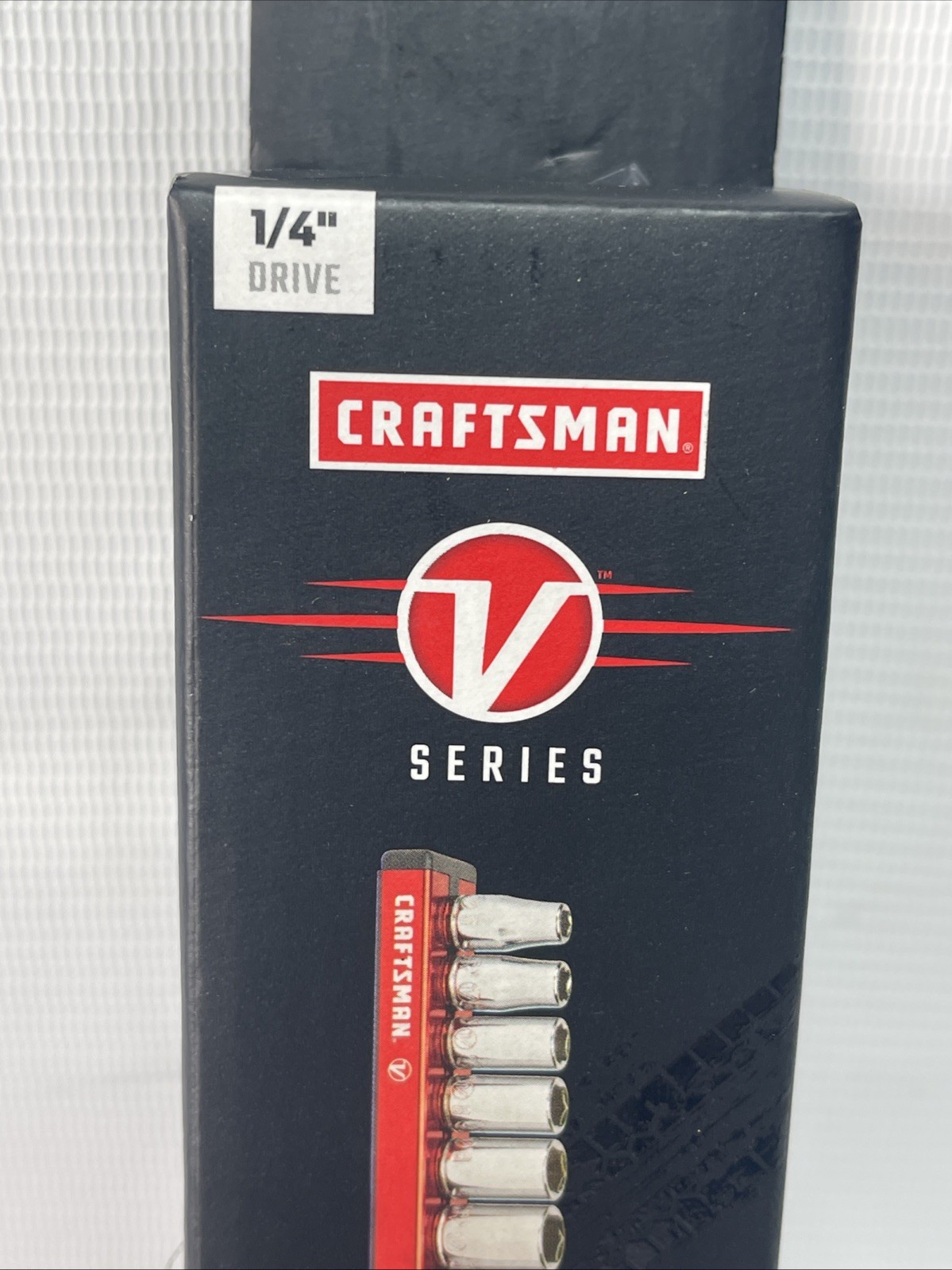 Craftsman V Series 1/4″ Dr. 6 Pt Metric Socket Set- Magnetic Rail CMMT17500V