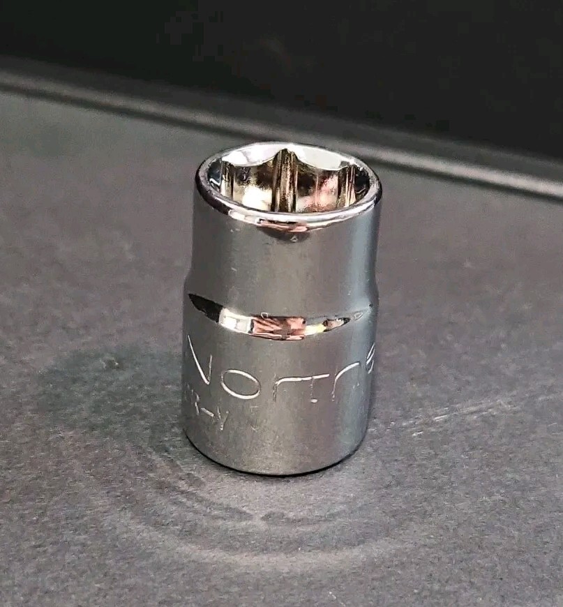 Northern 3/8 Drive 11mm 6 Point Shallow Socket J