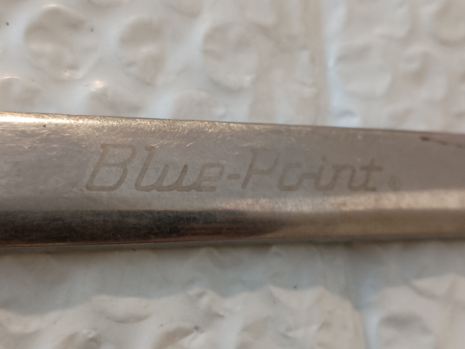 BLUE POINT TOOLS BOERM17, 17MM. RATCHETING COMBO WRENCH, 9″ L. 12PT *REVERSIBLE*