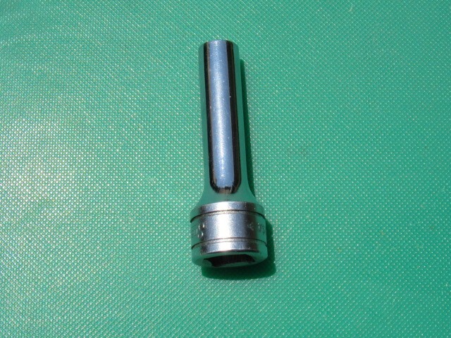 SNAP ON 3/8″ SFS121 3/8″ DRIVE DEEP SAE 6 POINT CHROME SOCKET SFS 121 UNDERLINE