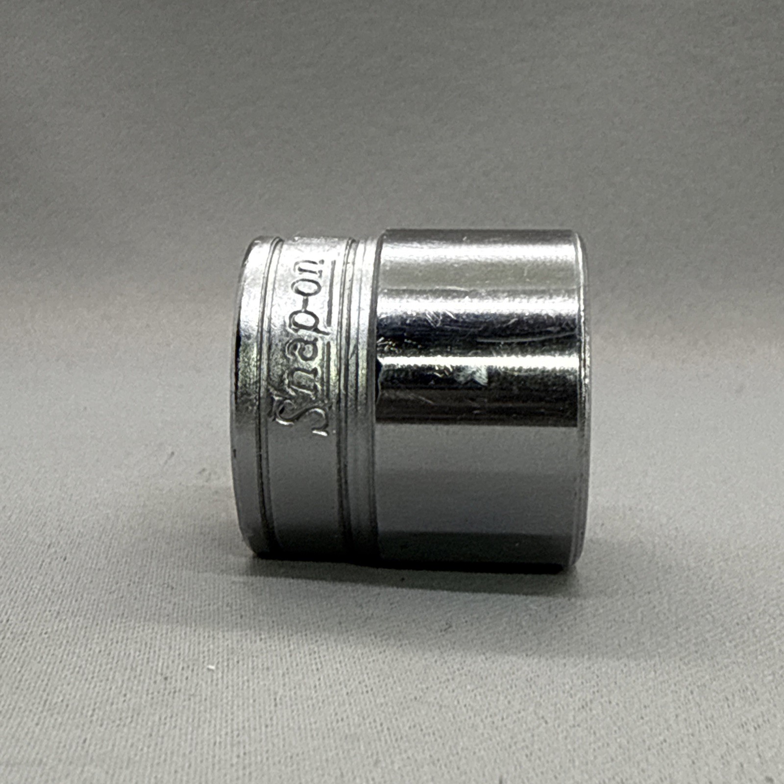 Snap-on Tools 3/8″ Drive 7/8″ SAE 6 Point Shallow Chrome Socket FS281 USA #152