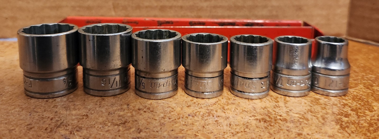 Snap-On 3/8 Dr. SAE 12 Pt Std. Socket Set 7 pc 3/8 – 3/4 + Case – Lot 3724