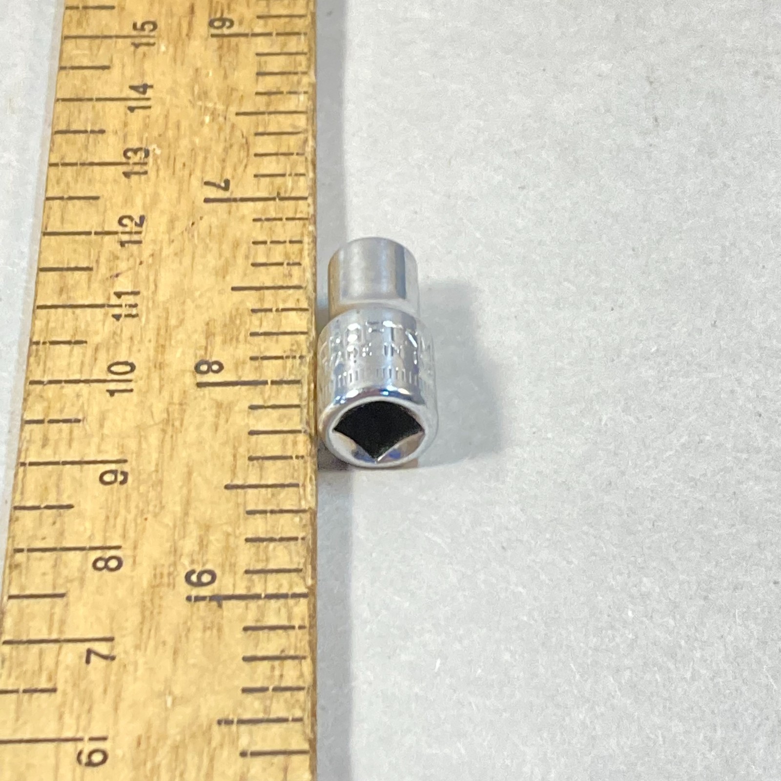 Craftsman 6 mm Socket Metric 1/4″ Drive 6 Point -V- #43502 USA