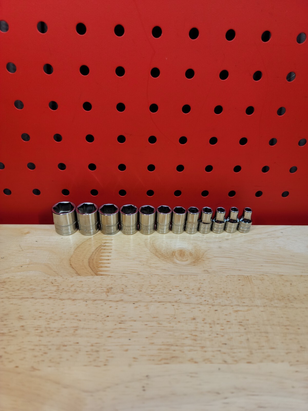 Snap-on Tools 112TMMY 5mm-15mm NICE 12-Piece 1/4″ Drive 6-Pt Shallow Socket Set
