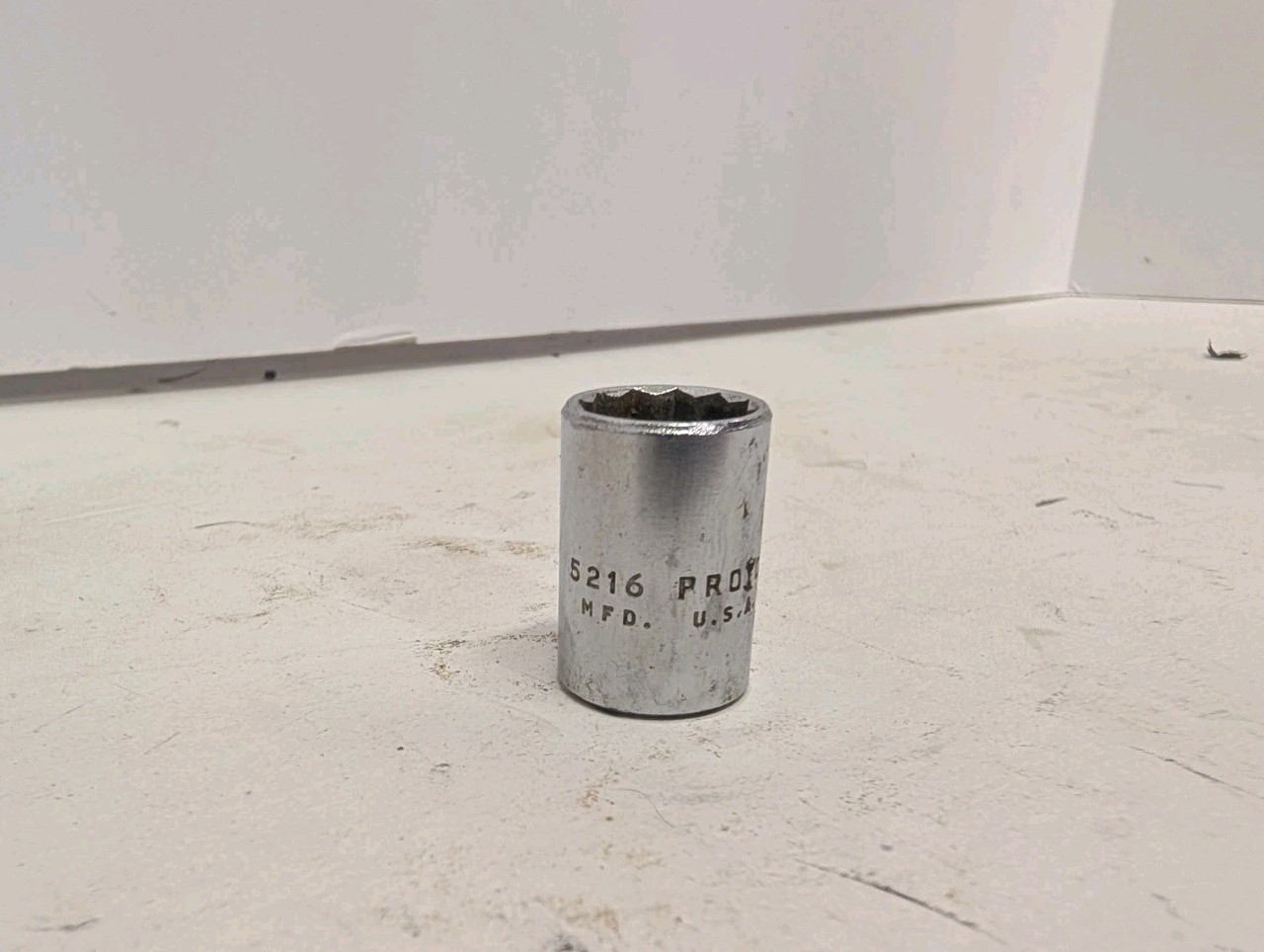 Proto Professional 1/2″ Shallow Socket 3/8″ Drive 12 Point 5216 USA
