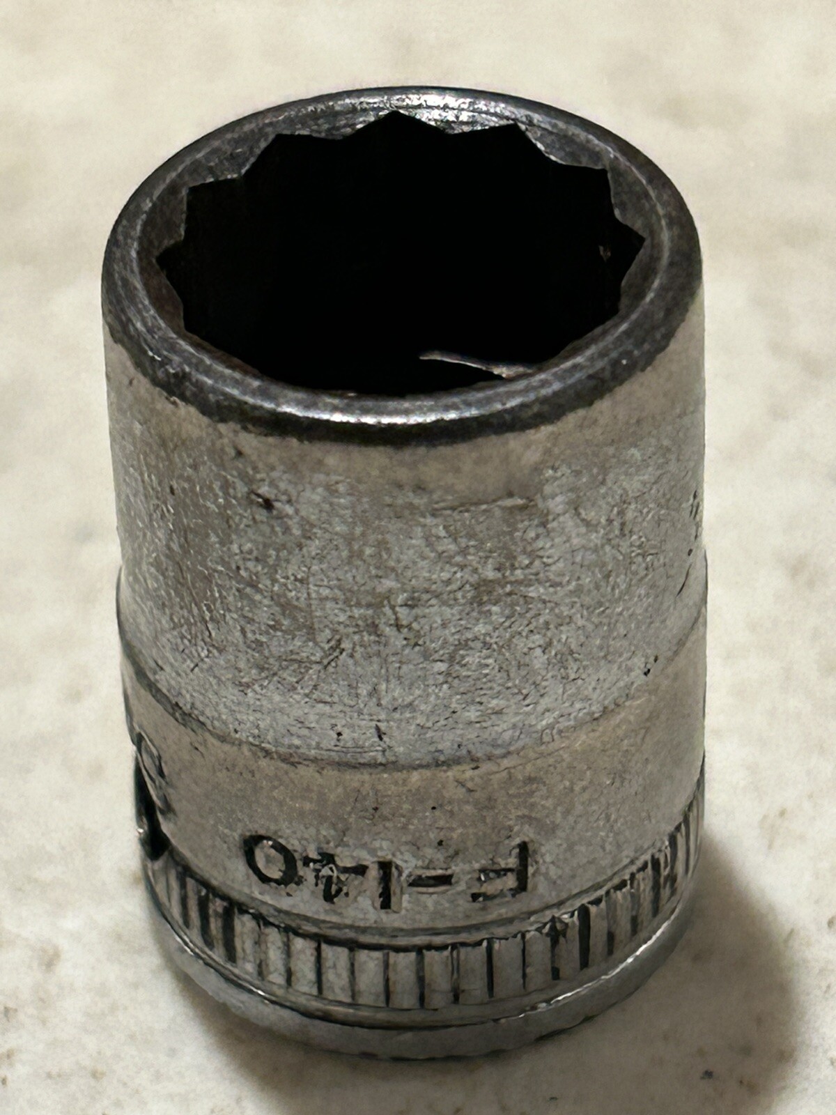 VINTAGE Snap-On F-140 3/8″ Drive 7/16 » Socket 12 Point