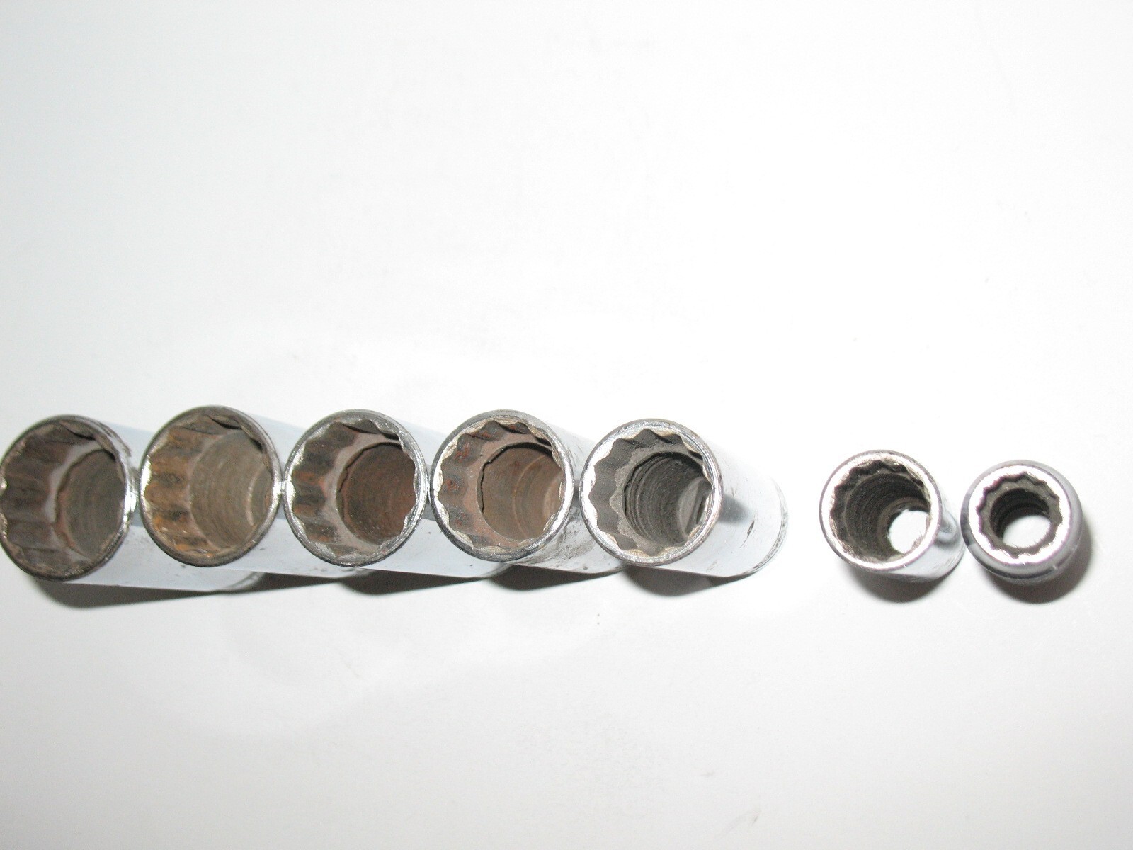 Snap-On SAE 1/2″ Drive 12 Pt 1-1/16″ 1″ 15/16 7/8 13/16 5/8 1/2 Deep Sockets