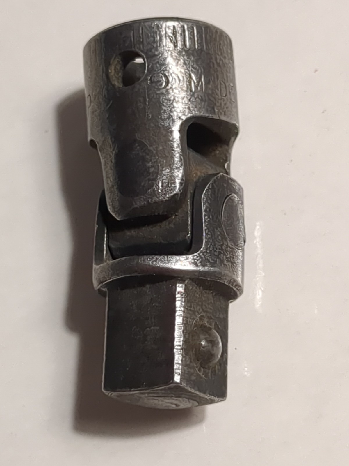 Snap On F-80 3/8″ Drive Short Universal Swivel Joint
