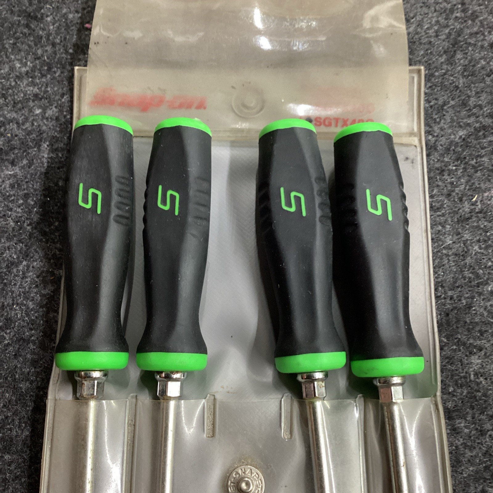 Snap On USA 4 Piece Soft Grip Mini Torx Driver Set SGTX40G W/Pouch