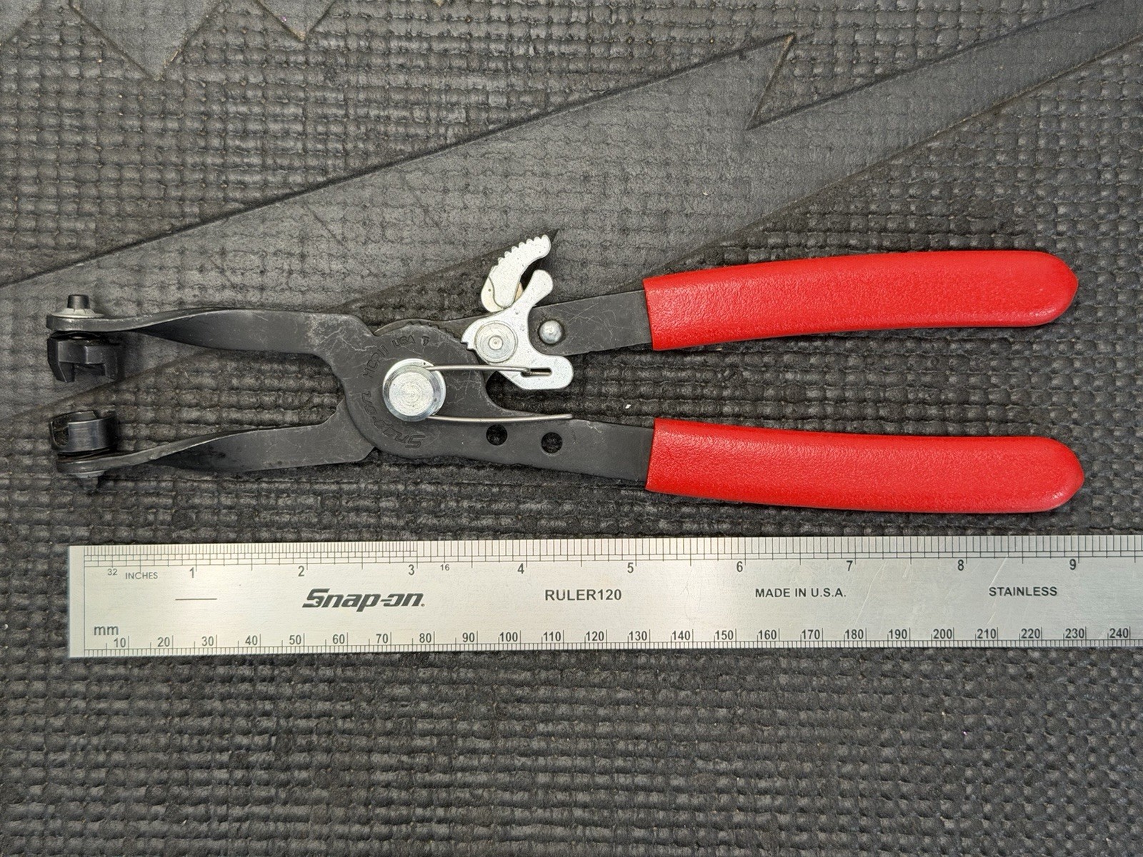 Snap-On 9″ Universal Hose Clamp Pliers (Red) USA🇺🇸 – HCP11