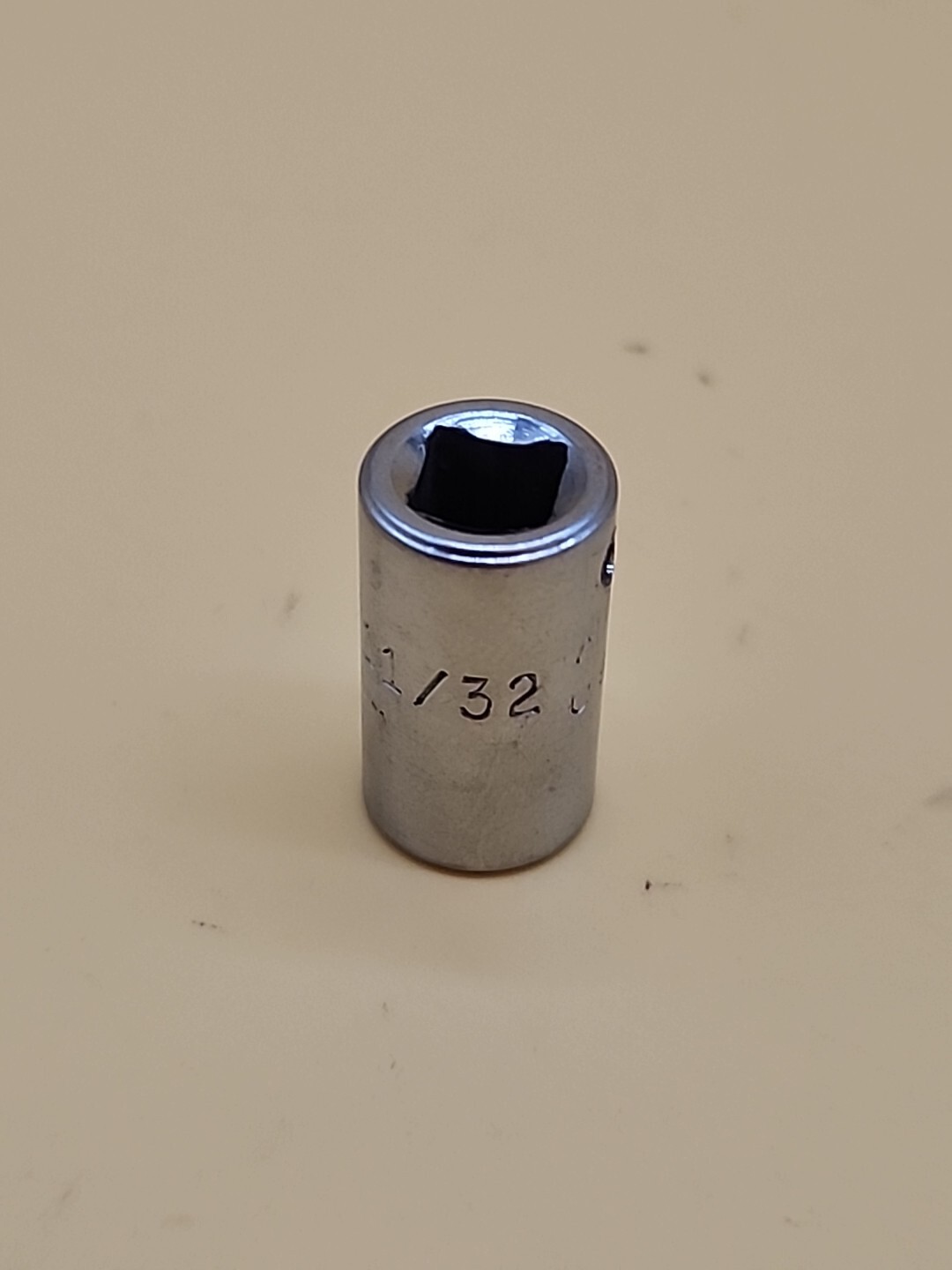 MAC Tools M116 1/4″ Drive 11/32″ 6 Point Shallow Socket USA