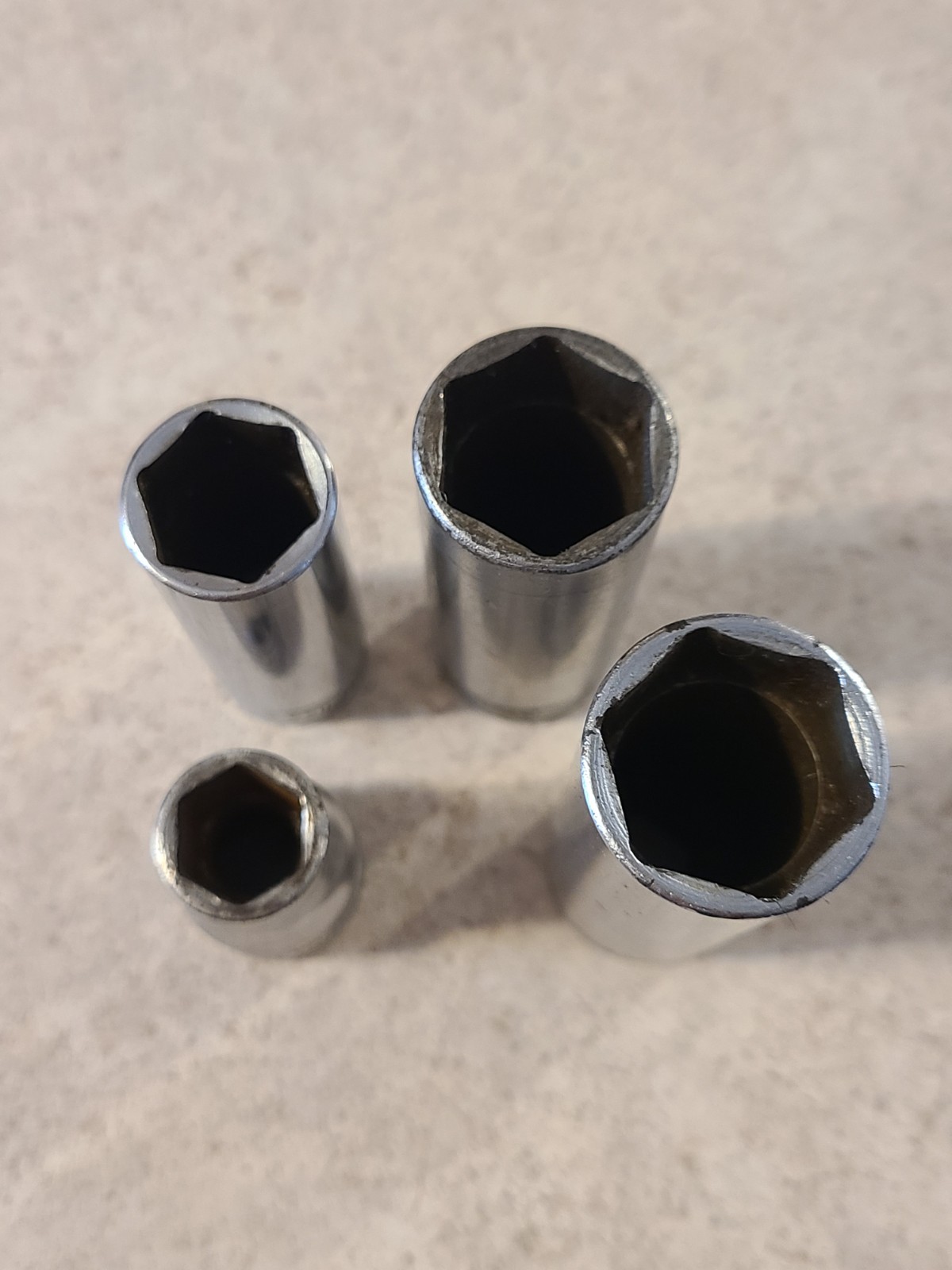 Lot Of Snap On 3/8” Drive Sockets SFS201, SFS241, SFS261, plus TW161 1/2″. Q22