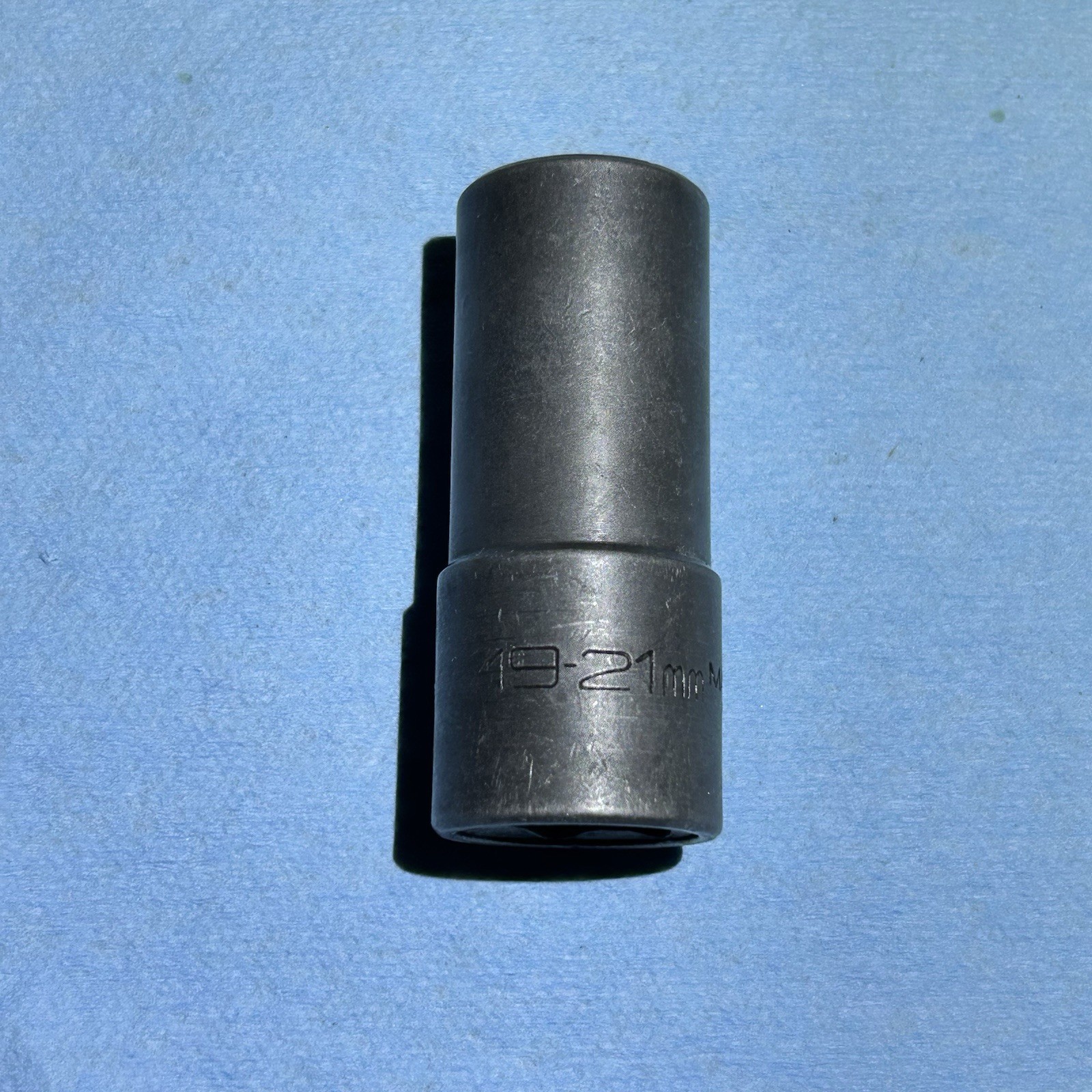 1/2″ DRIVE 19MM X 21MM METRIC 6 POINT FLIP SOCKET