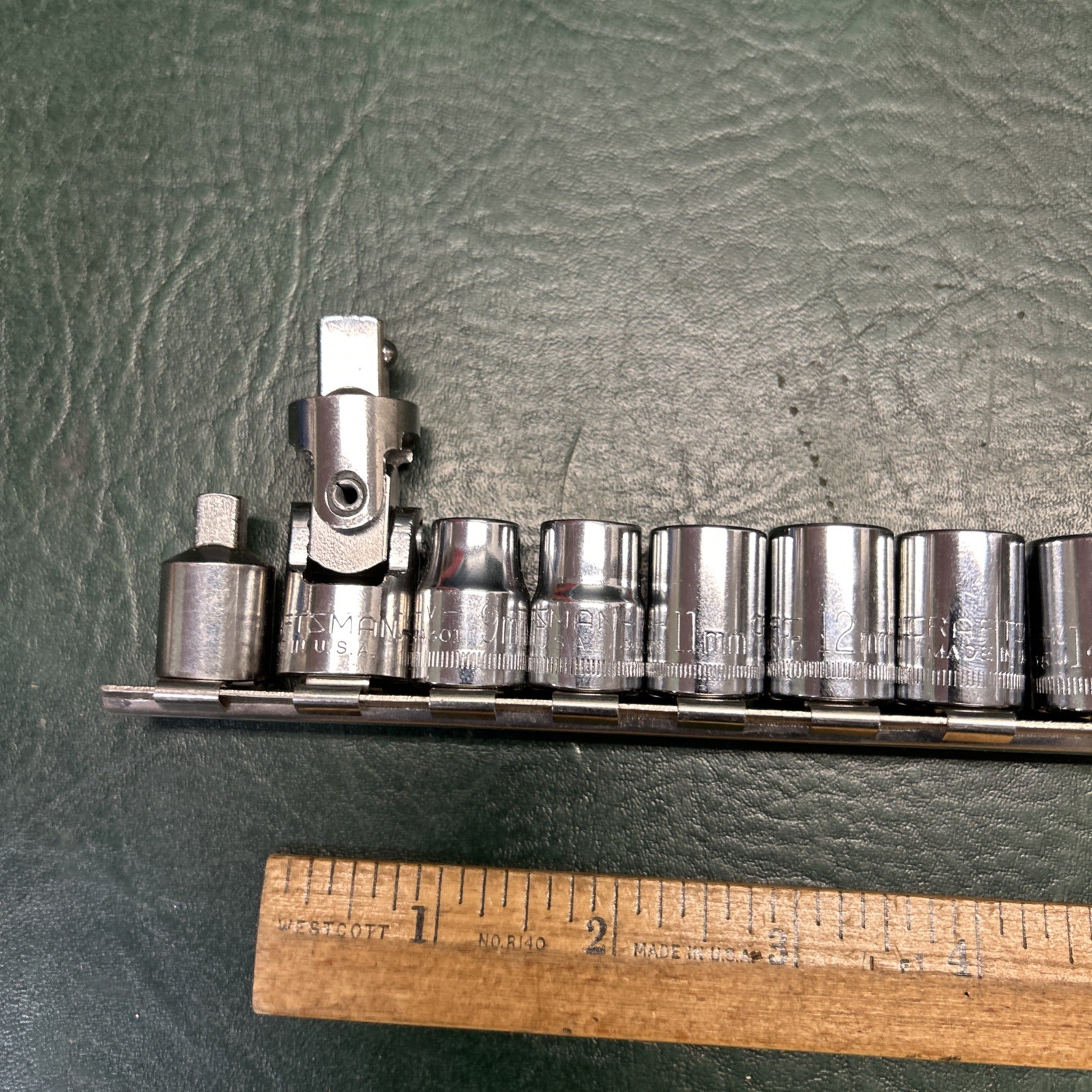 Craftsman 13 pc Socket Set 3/8 Drive 12 Point METRIC 9mm-19mm W/ Rail + extras