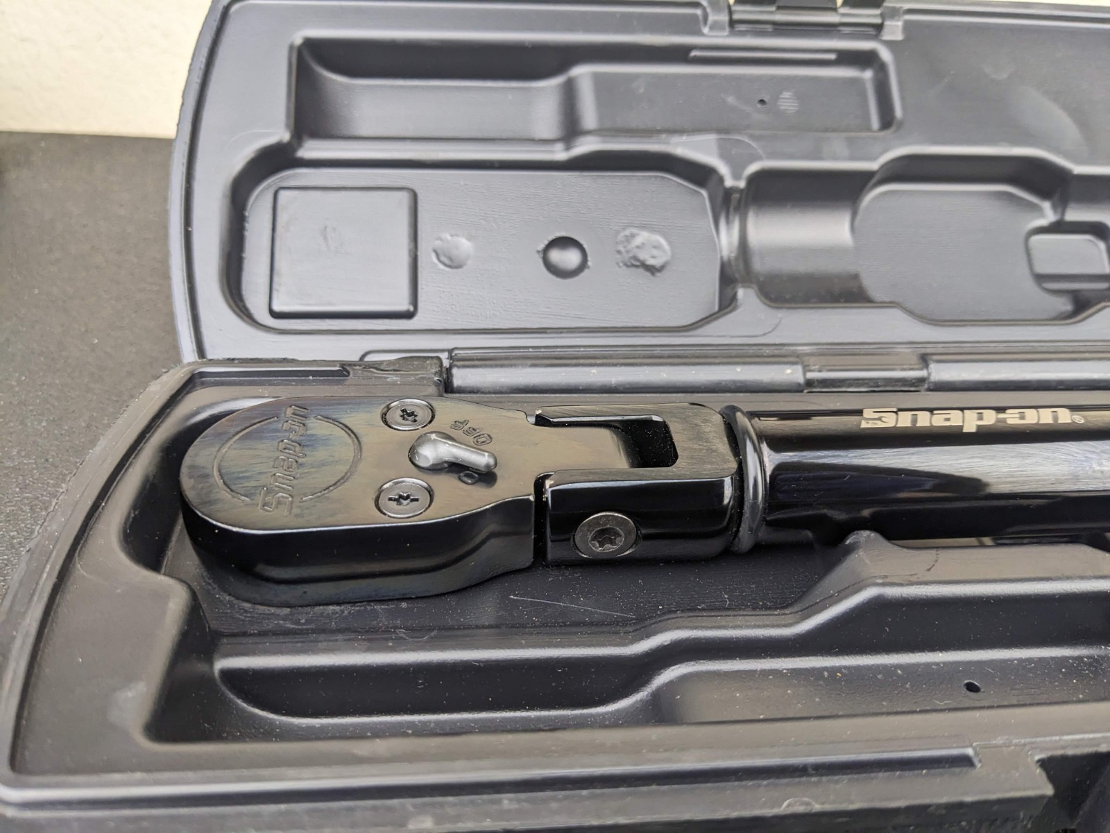 #bo782 Snap-on Tools ATECH3F300VR 1/2″ Flex Digital Torque Wrench 15-300 ft lb