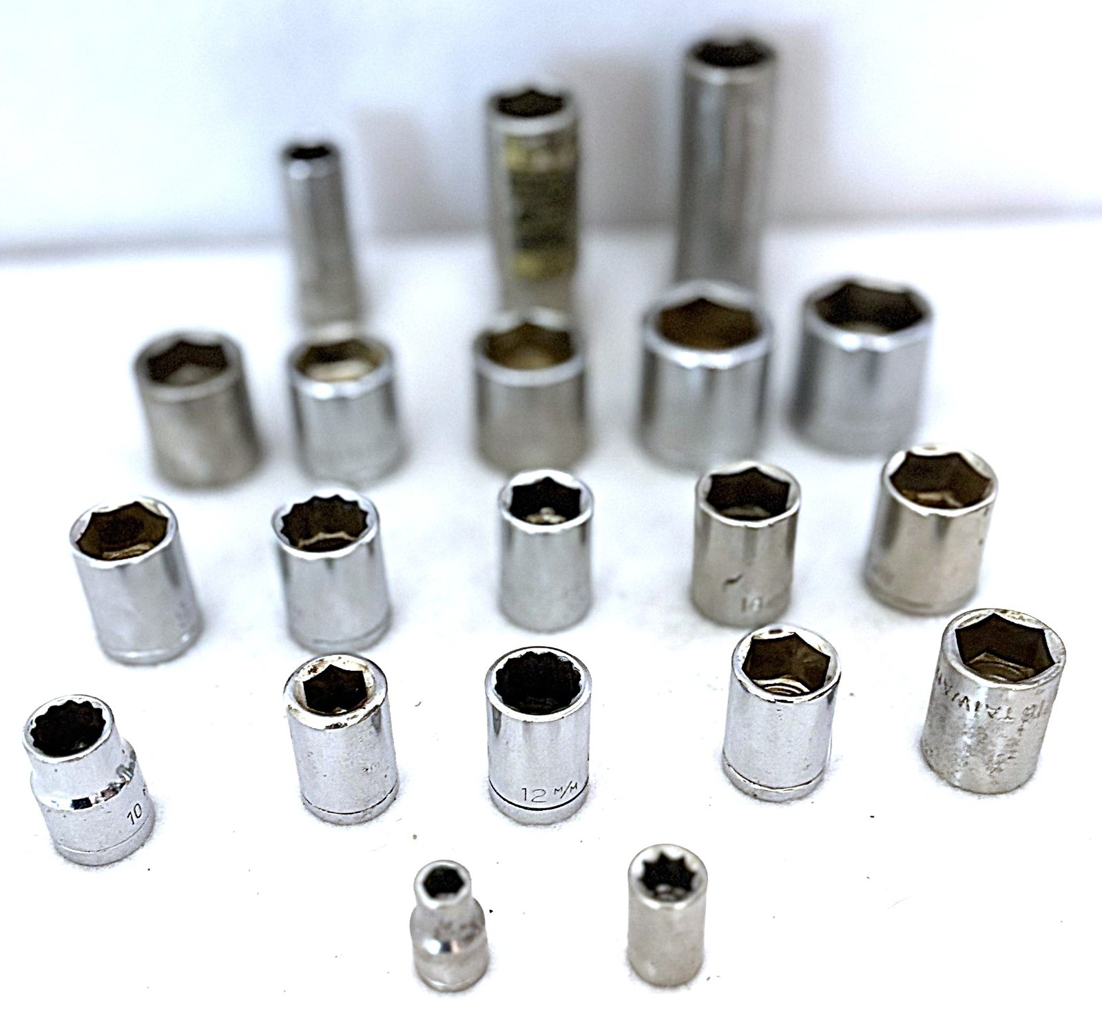 CR -V Set of (20) 3/8 & 1/4″ Drive Sockets SAE MM (4) Short Taiwan Japan