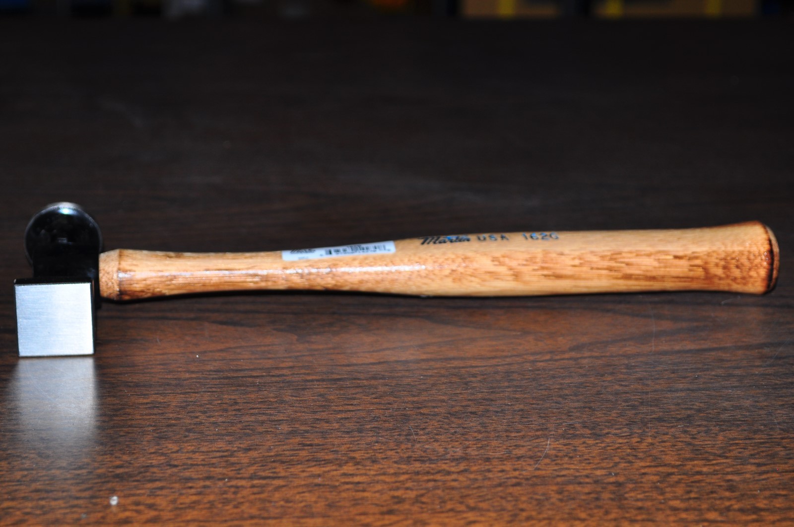 AUTO BODY SHRINKING HAMMER WITH SQUARE HEAD,WOOD HANDLE MARTIN 162G MADE IN USA