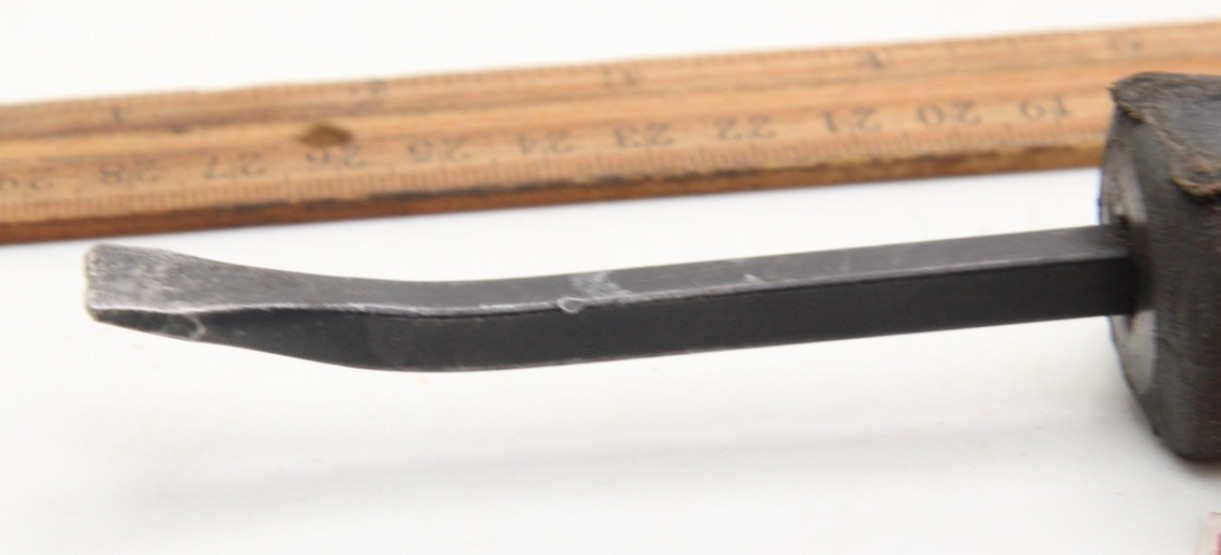 Snap-on Tools SPBS8A Black 8″ Angled Striking Pry Bar USA Damaged Tip