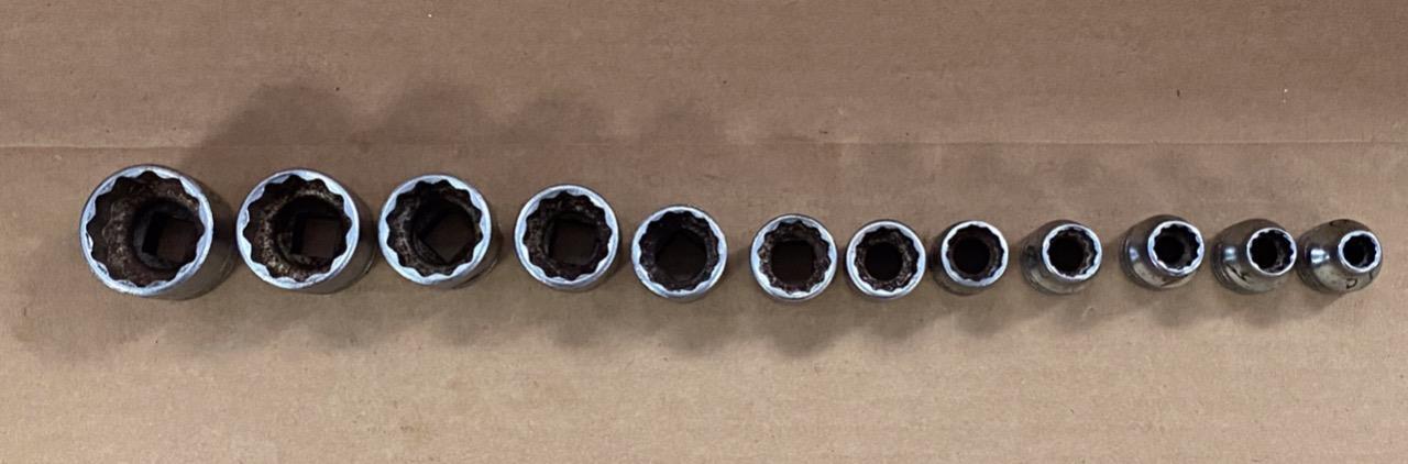 SNAP ON 12 PC 3/8″ DRIVE 12 PT SHALLOW SOCKET SET (1/2″ F081- 7/8″ F281) USED.